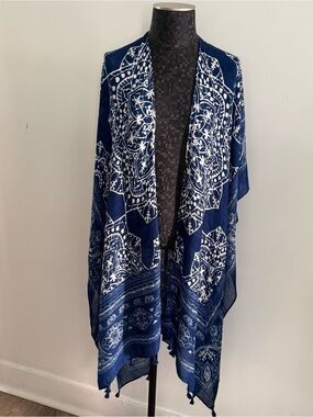 Modena Women’s Medallion Print Viscose Kimono Wrap Blue Rust Black